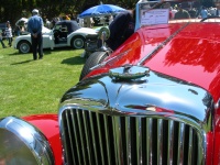 1928 Dusenberg front grill.jpg